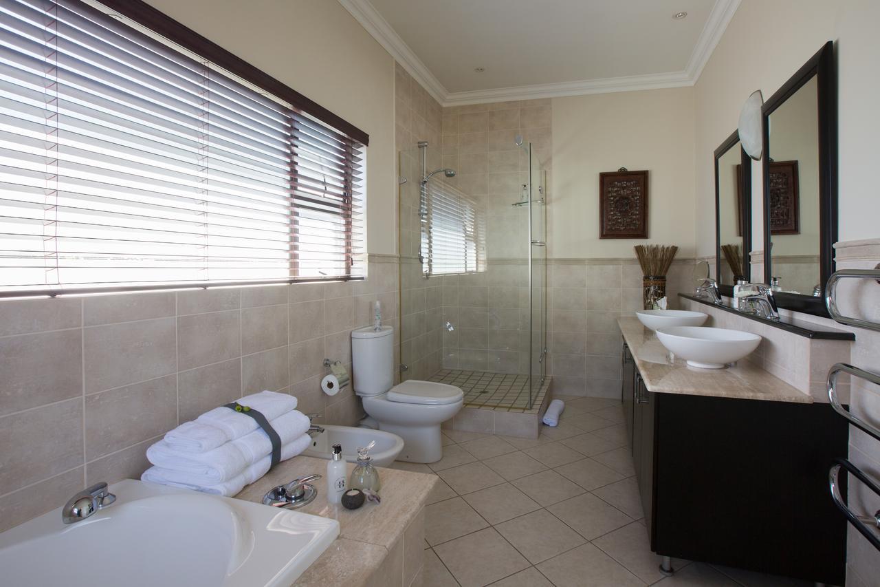58 On Hume Bed & Breakfast Johannesburg Exterior foto
