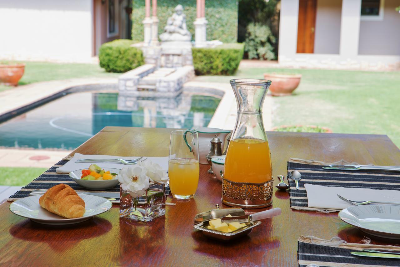 58 On Hume Bed & Breakfast Johannesburg Exterior foto